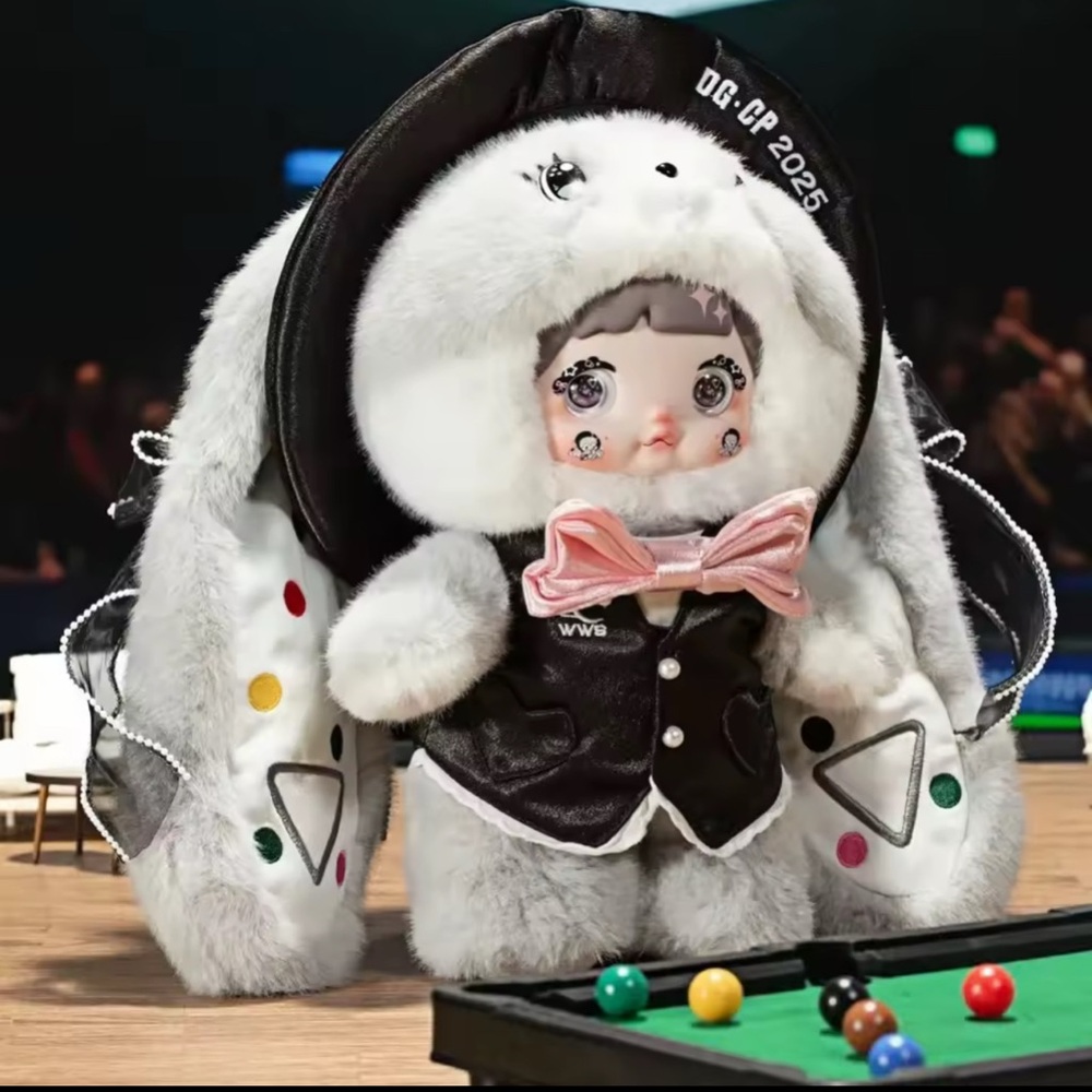 Authentic Nommi x Snooker Limited Edition Collaboration 400%